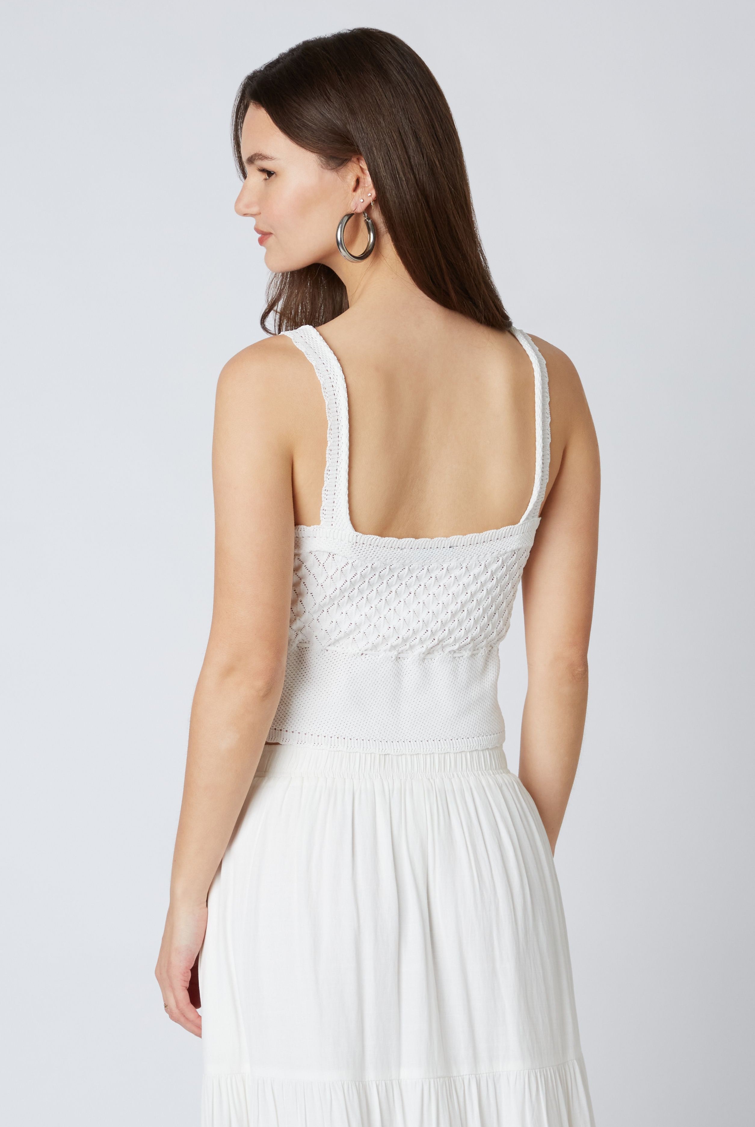 sleeveless tops for women