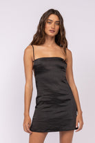 where to shop for bachlorette party outfits